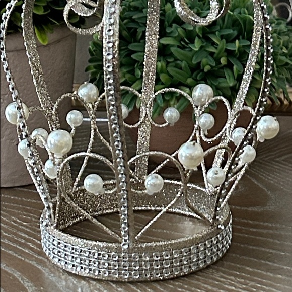 NEW! Shabby Chic Vintage Inspired Metallic Silver Metal Royal King Queen Crown - Picture 3 of 6